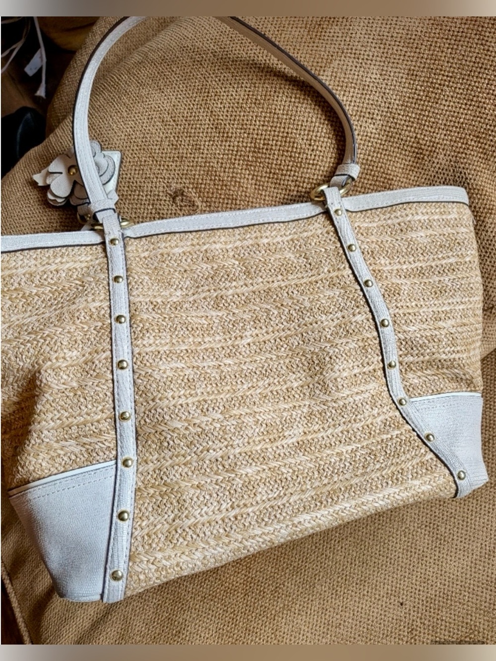 Coach Alex Straw Tote in
Natural/Parchment - Rare Style w/ Charm & Hang Tag EUC - Picture 8 of 9